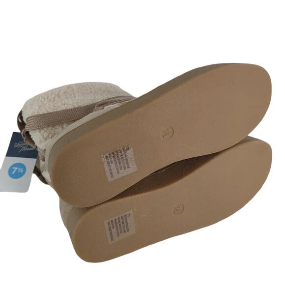 NWT Universal Thread Birgitte Women's 7.5 Lace-Up Platform Sherpa Boots Pull-On - Picture 9 of 9